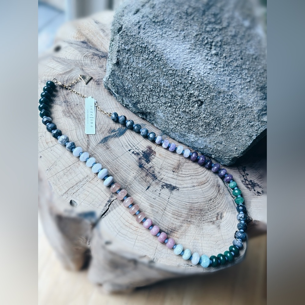 Necklace Precious Stones